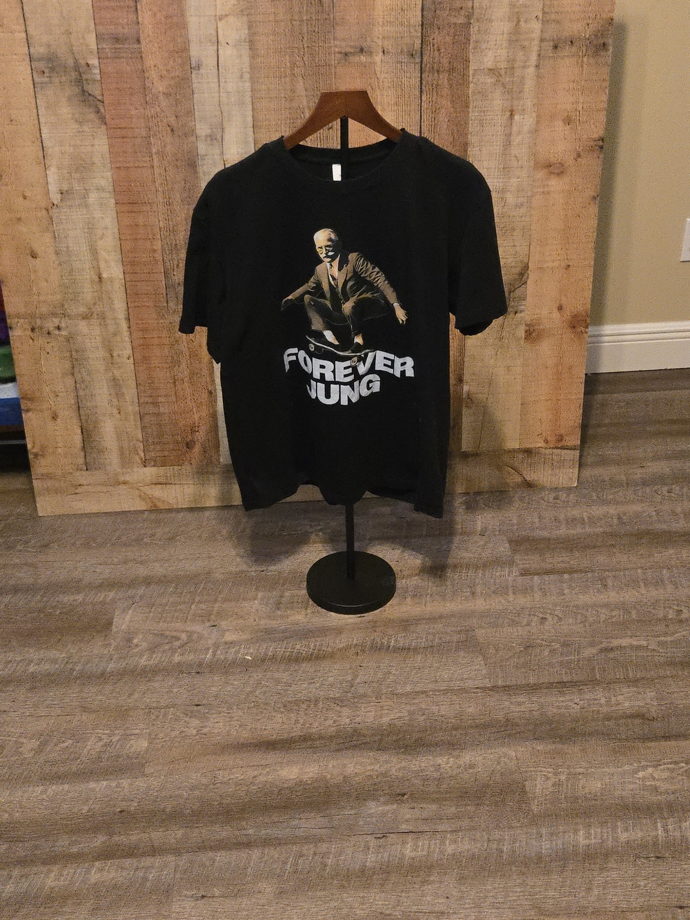 Forever Jung Graphic Black Men's T‑Shirt